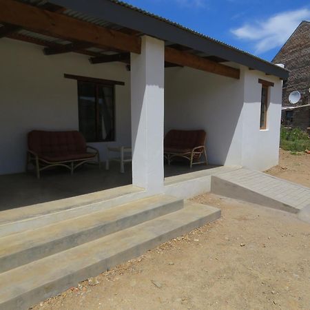 Sandy'S Place Barrydale Exterior photo